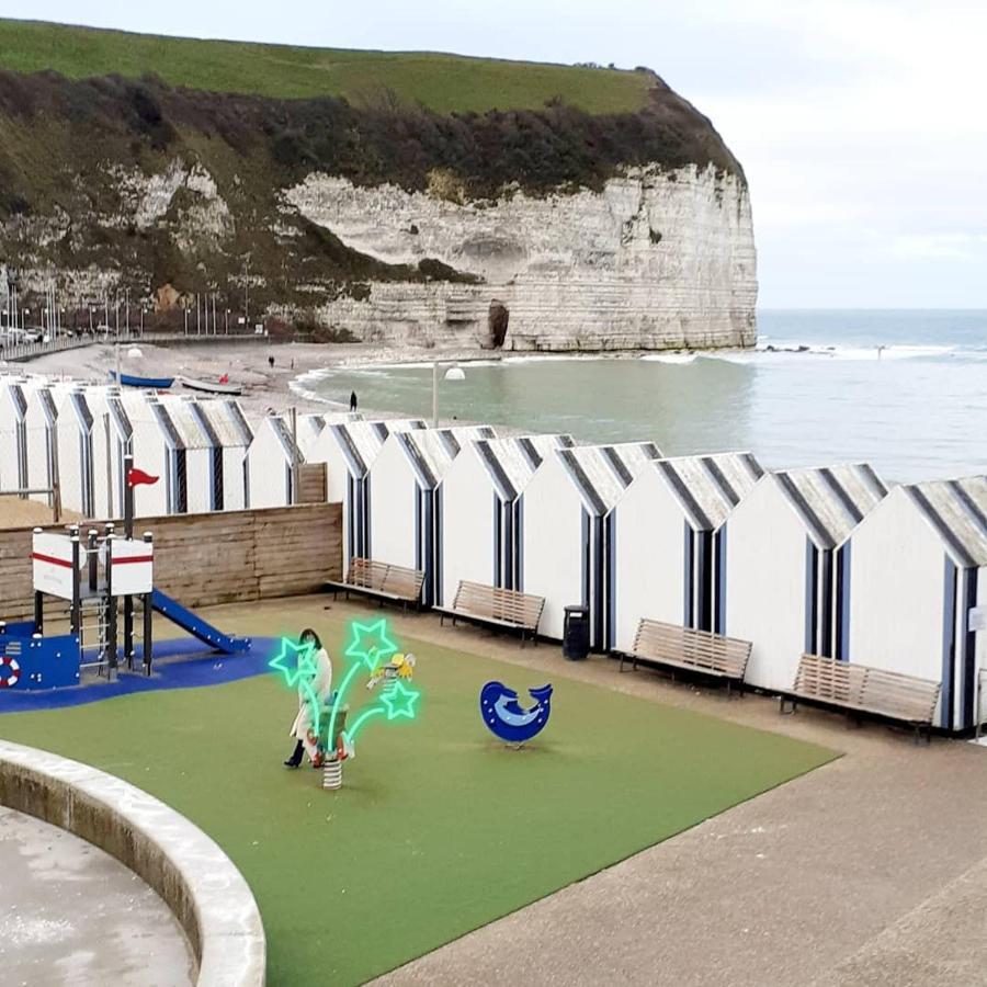 Camping Les Falaises De Toussaint エクステリア 写真